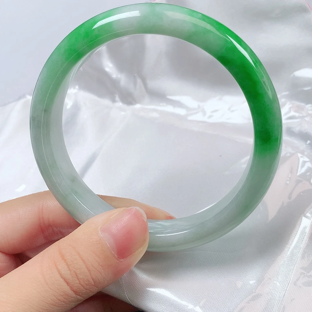 未镶嵌手镯翡翠1900