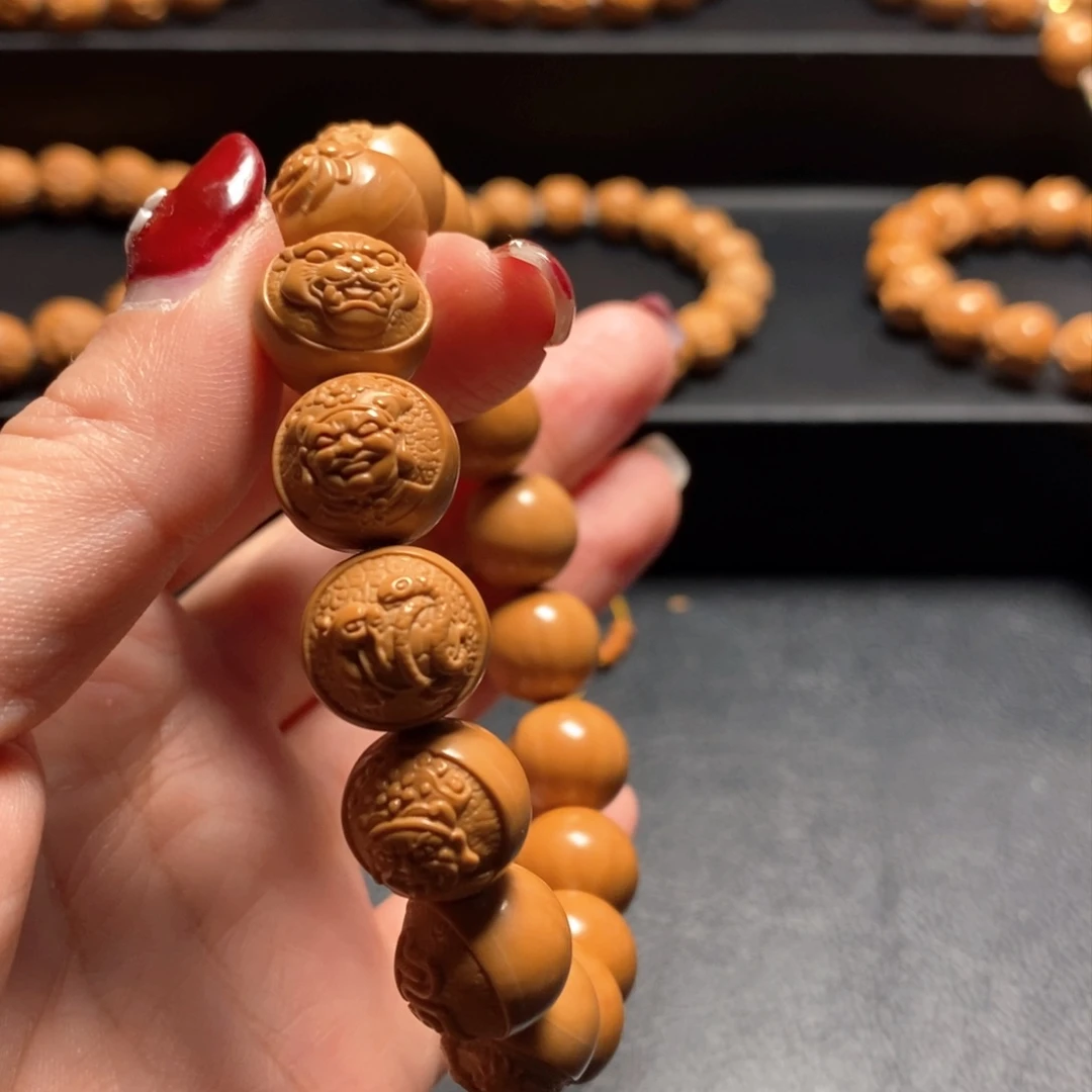 猴头核桃手串楊**.风调雨顺