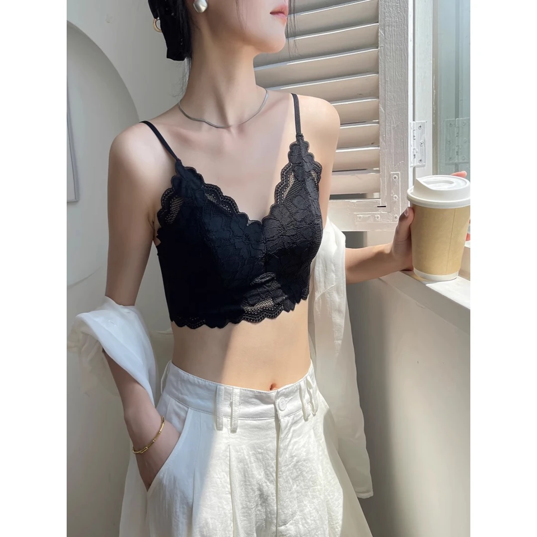 黑色蕾丝v领吊带背心女夏带胸垫高级感无袖短款内搭打底上衣百搭