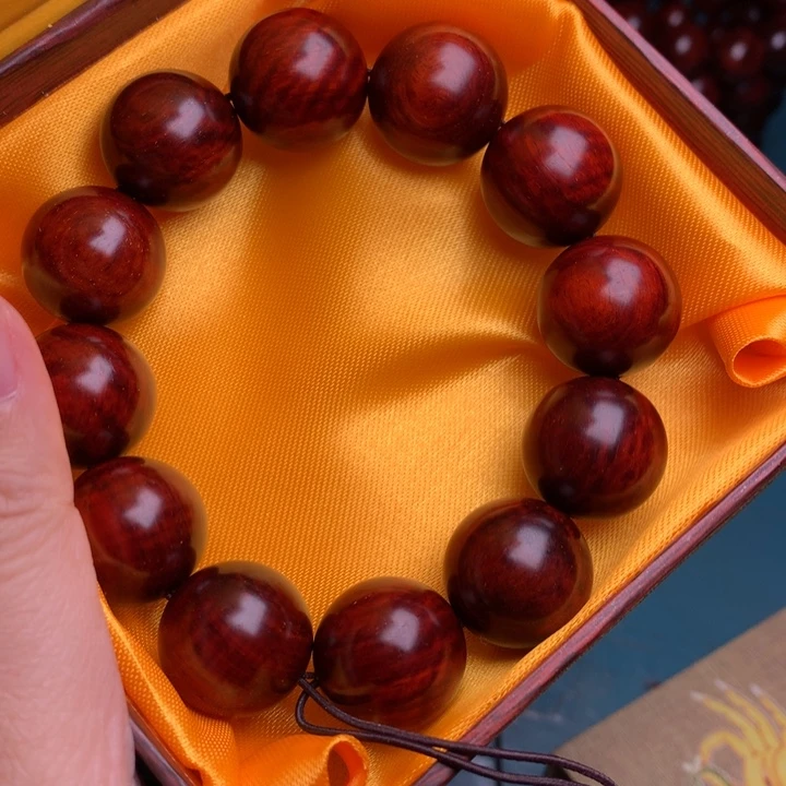 蔡***生手串/手链小叶紫檀