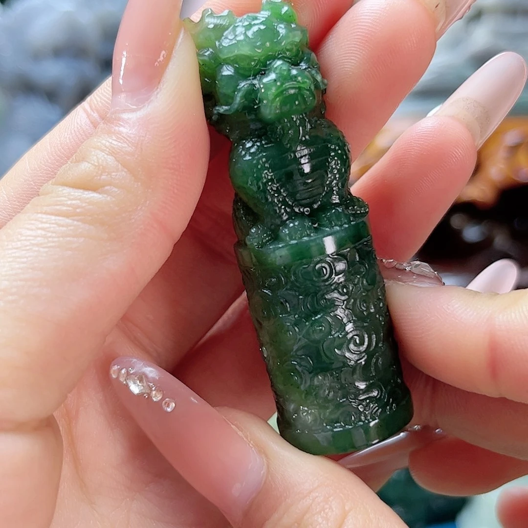 和田玉挂件未镶嵌