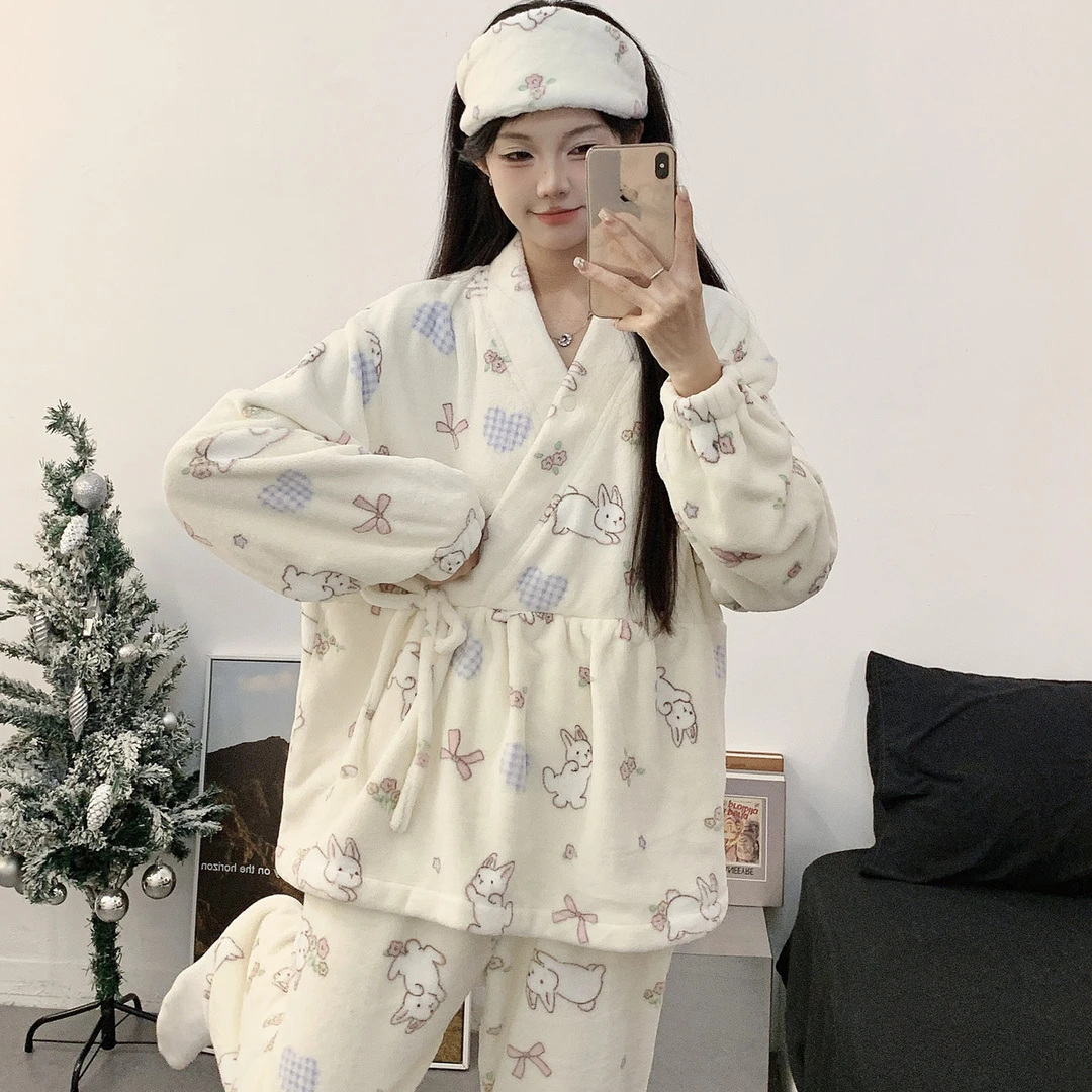 大码孕妇睡衣女珊瑚绒加厚保暖待产妇和服月子服秋冬季产后可外穿