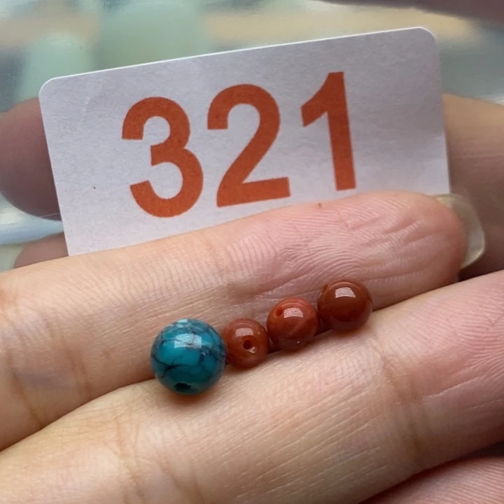 南红玛瑙未镶嵌珠宝奇石