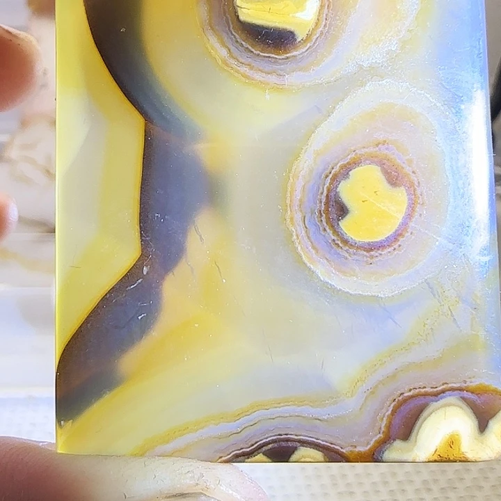 玛瑙/玉髓未镶嵌珠宝奇石