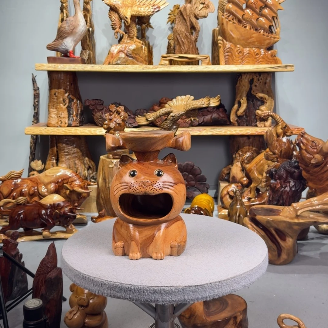 永***流木材香樟木猫摆件。。。