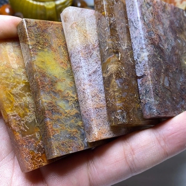 玛瑙/玉髓颈饰未镶嵌金*