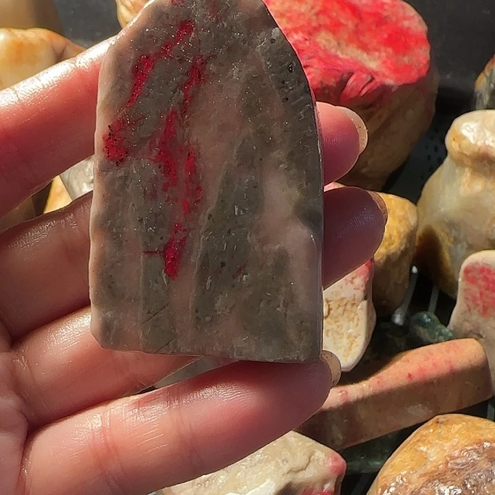 昌化石昌化鸡血石原石