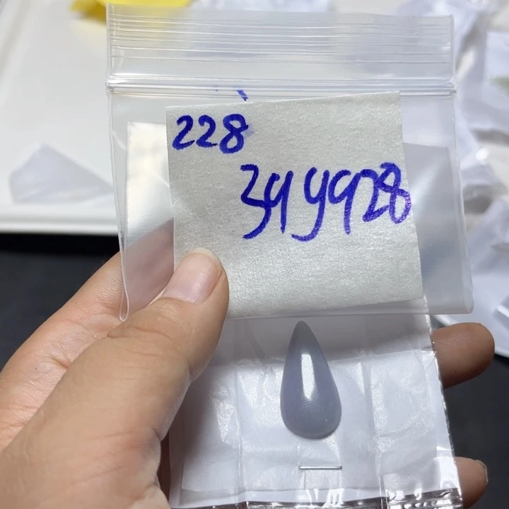 定制翡翠未镶嵌不退