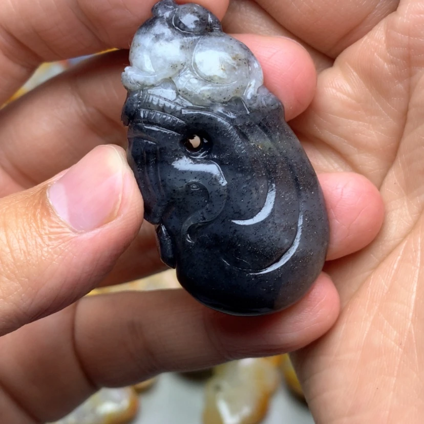 【闪购商品】颈饰未镶嵌和田玉