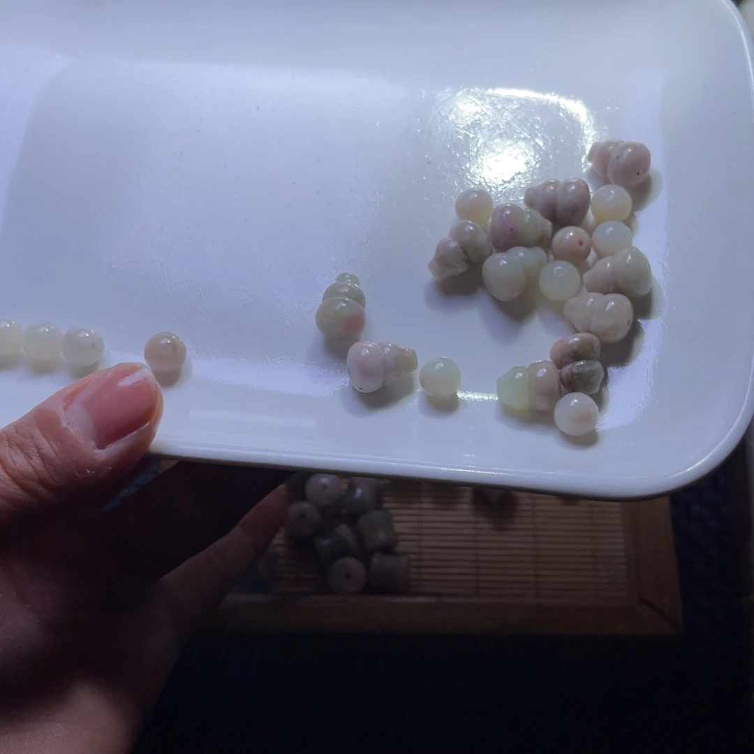 未镶嵌手镯和田玉战*红