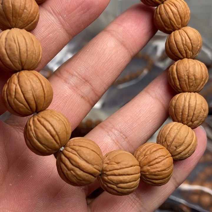 猴头核桃吊坠今天