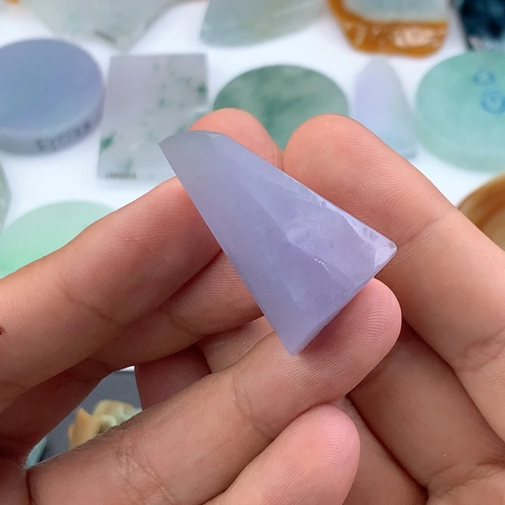 定制翡翠未镶嵌包工包料