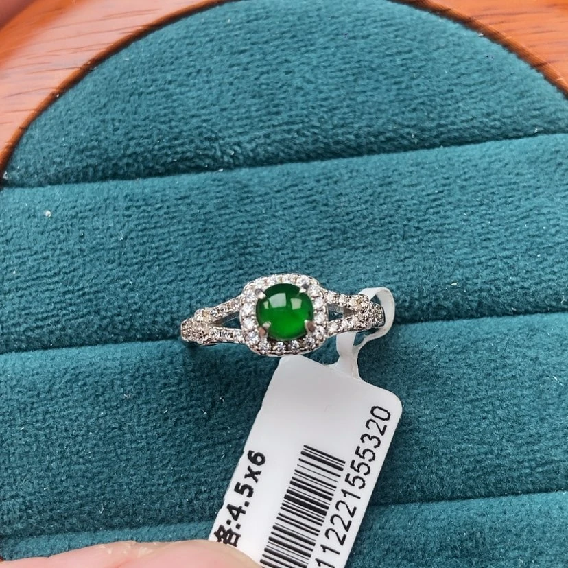 【闪购商品】翡翠戒指银S925镶嵌兮兮。