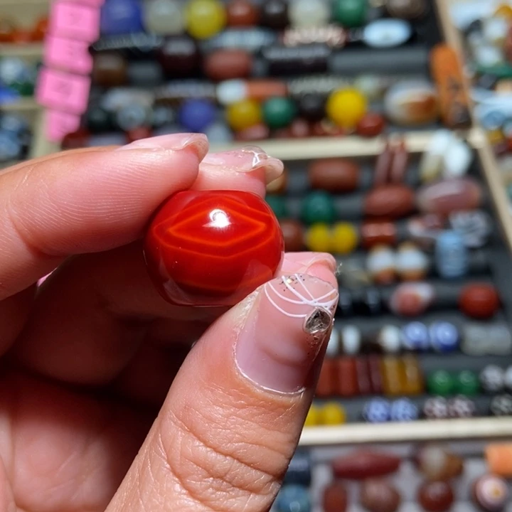 玛瑙/玉髓配珠未镶嵌《**》