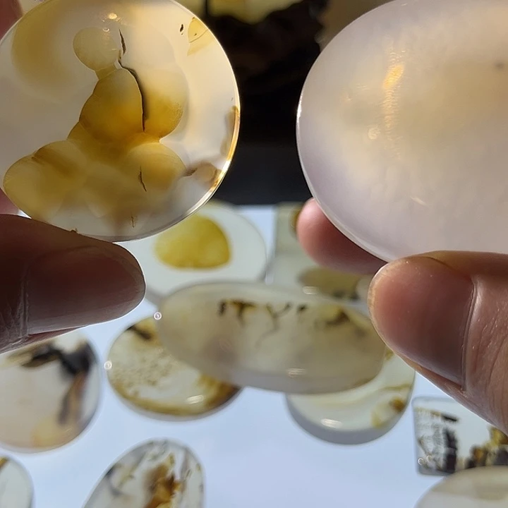 李***7玛瑙/玉髓吊坠(不含链)未镶嵌