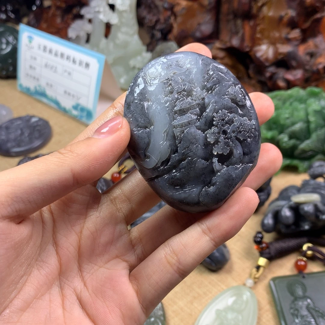 和田玉未镶嵌挂件