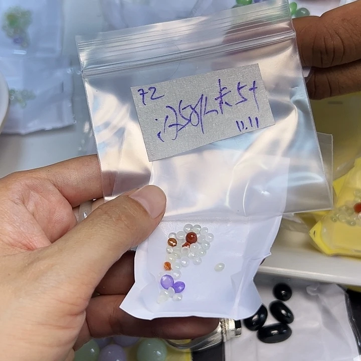 未镶嵌定制翡翠不