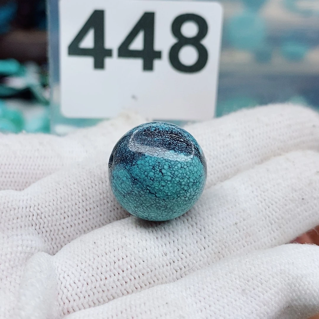 绿松石颈饰未镶嵌