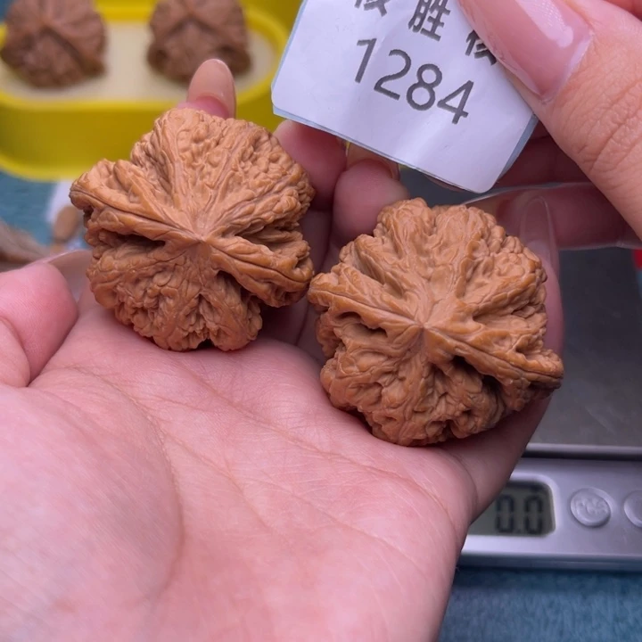 把件文玩核桃粗筋42.1284
