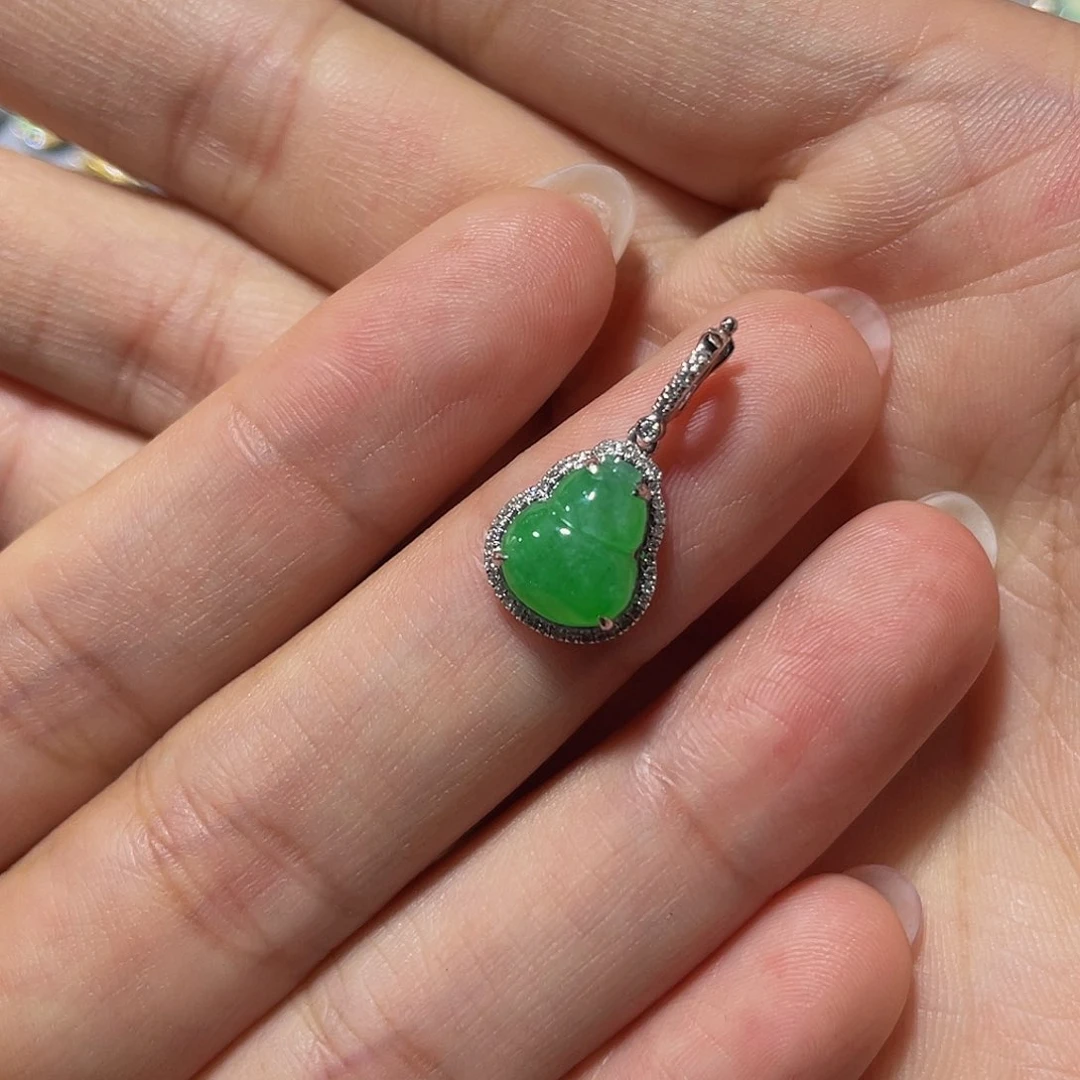 翡翠18K金镶嵌吊坠(不含链)