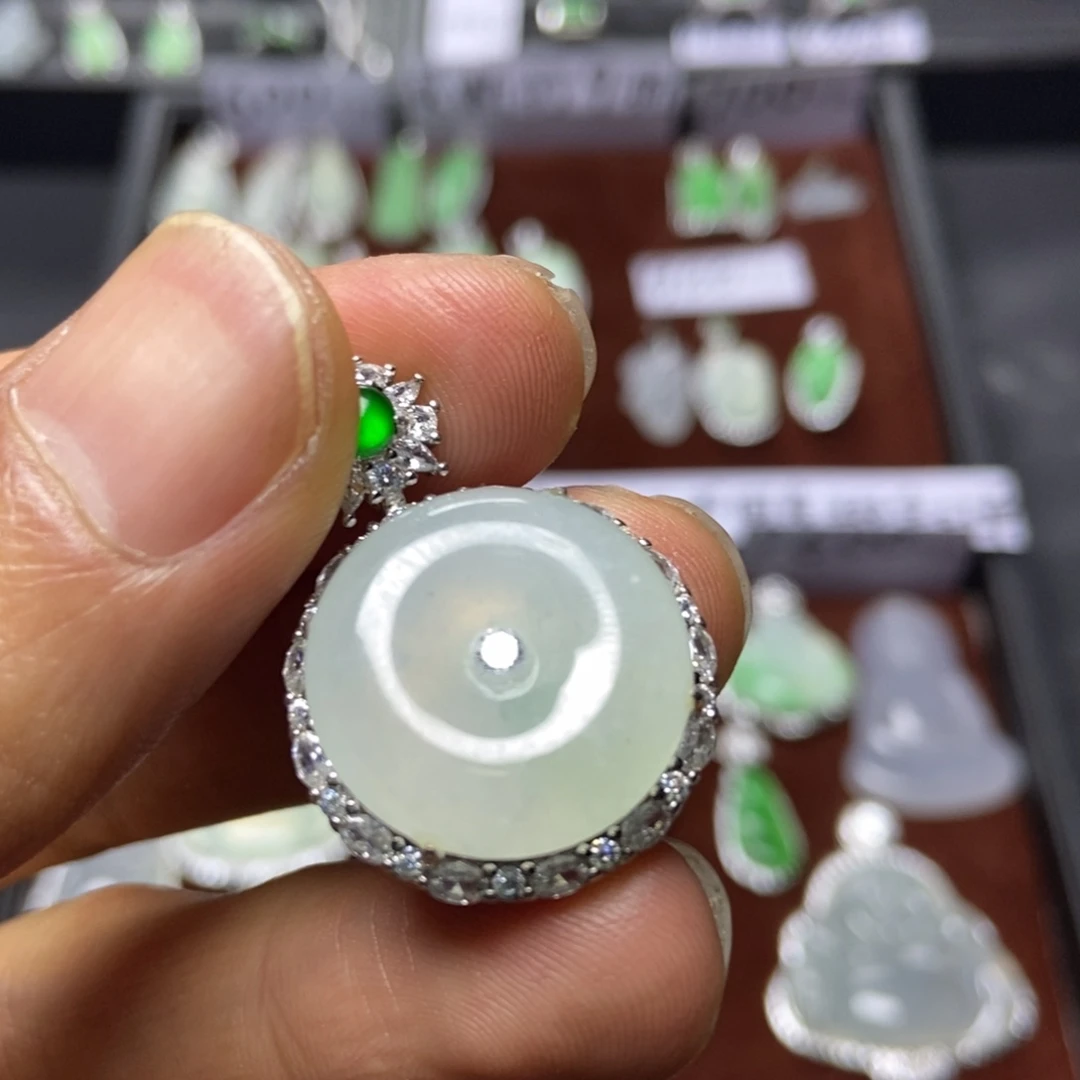 翡翠银S925镶嵌颈饰