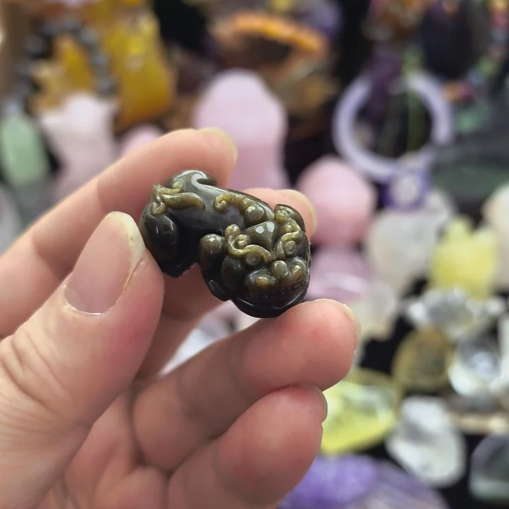 未镶嵌水晶摆件水晶摆件微瑕
