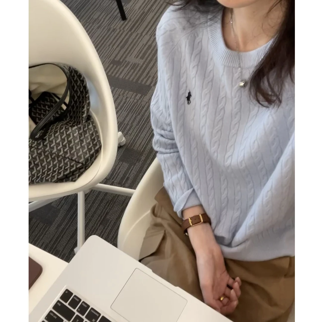 韩系复古刺绣圆领麻花针织衫女秋冬季老钱风内搭外穿打底套头毛衣