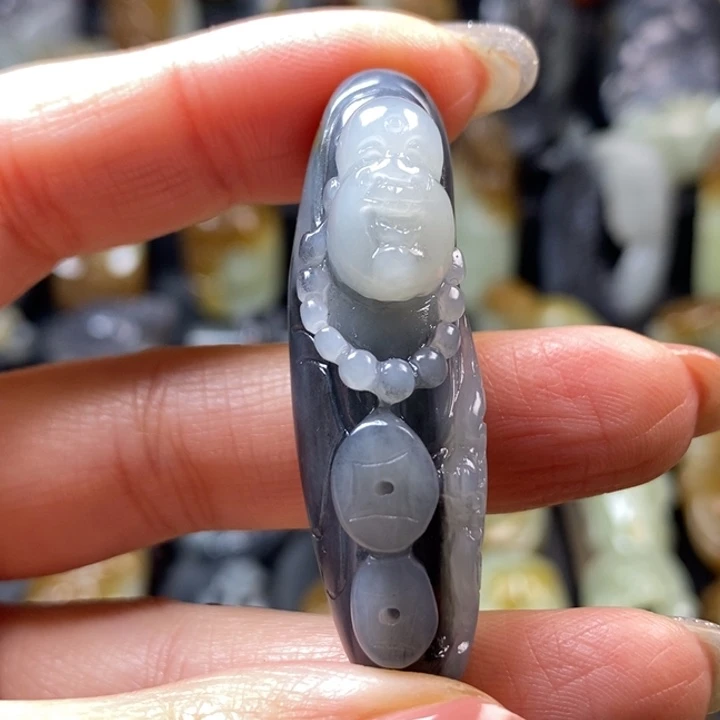 王***狗和田玉未镶嵌挂件