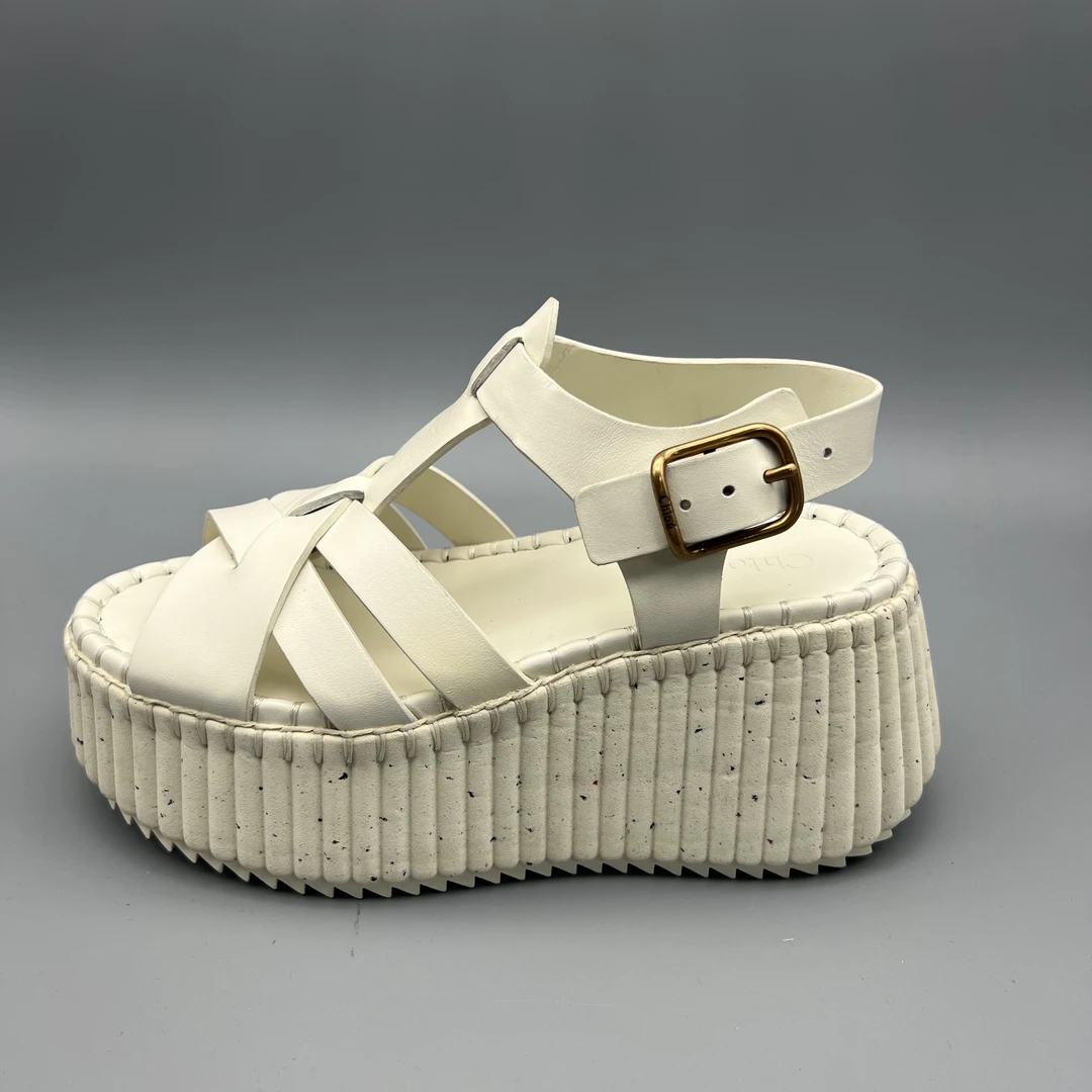 99新 Chloe/蔻依 ch025 白色走秀新款女凉鞋