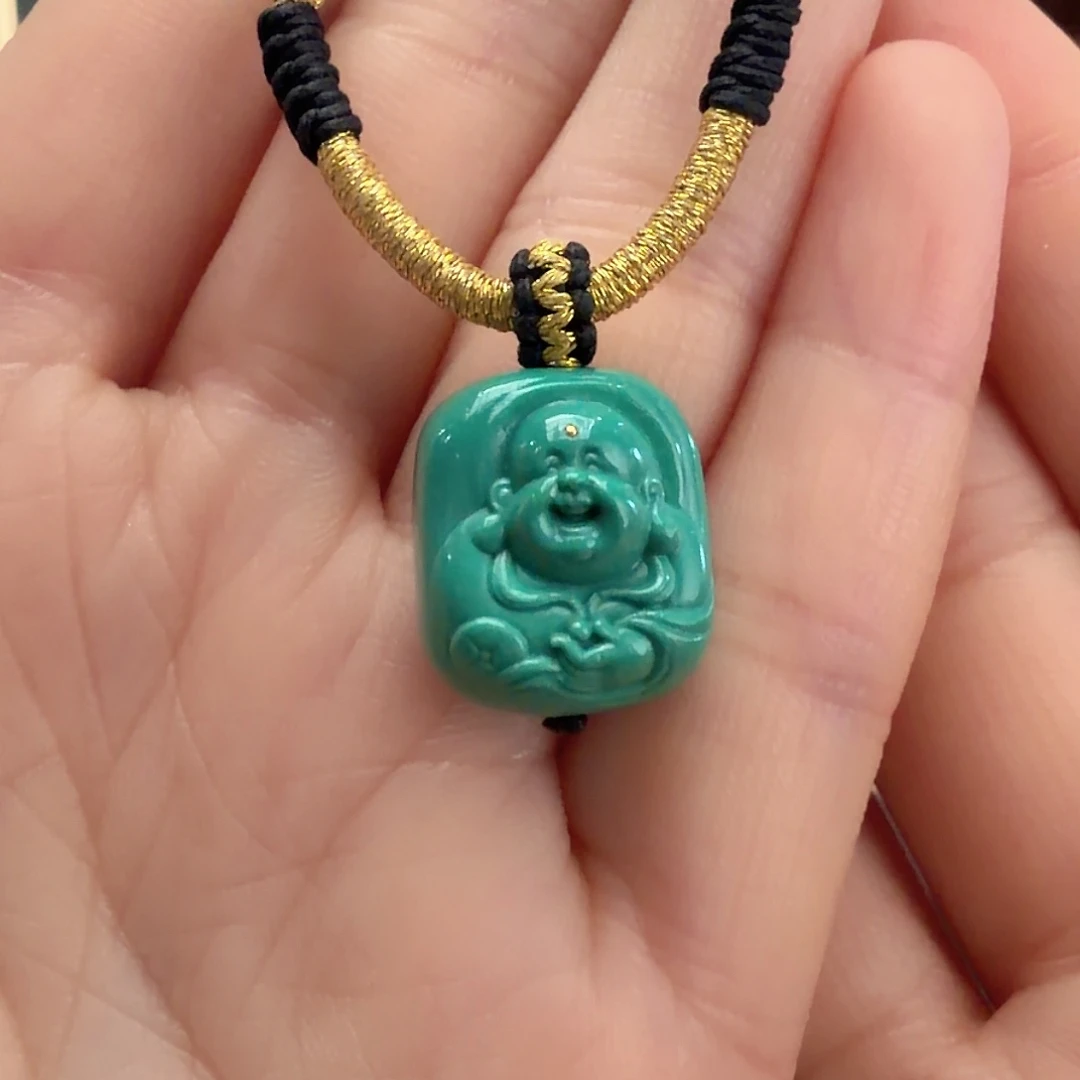 绿松石未镶嵌颈饰