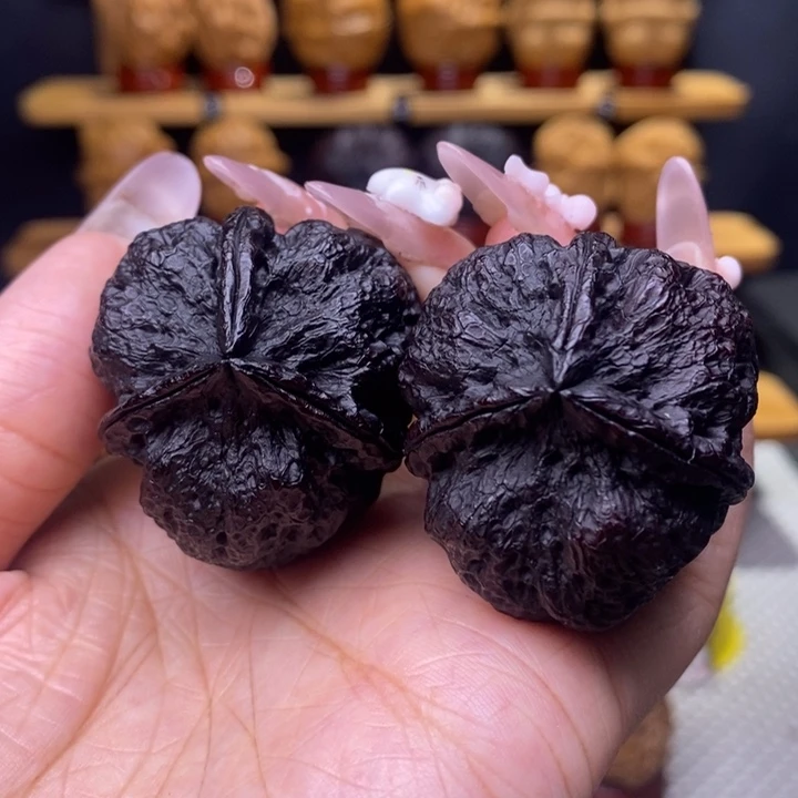 把件文玩核桃蝉王三棱68号