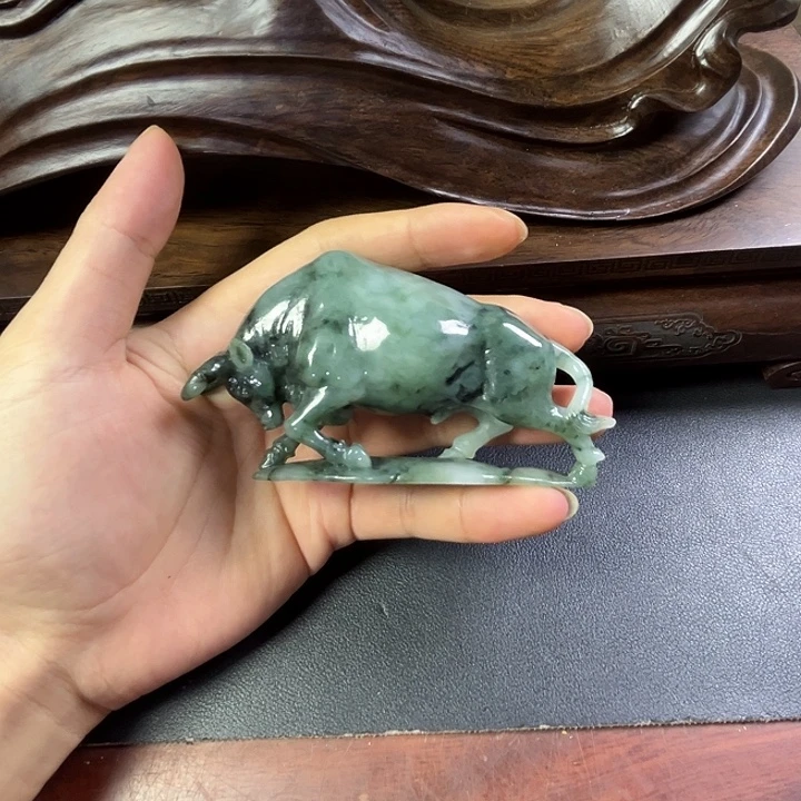 U***篷翡翠未镶嵌摆件翡翠