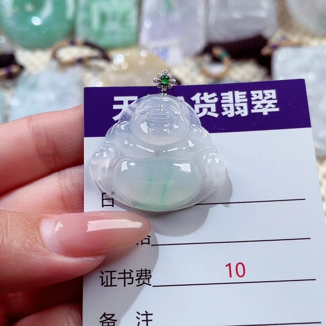 翡翠18K金镶嵌颈饰翡翠