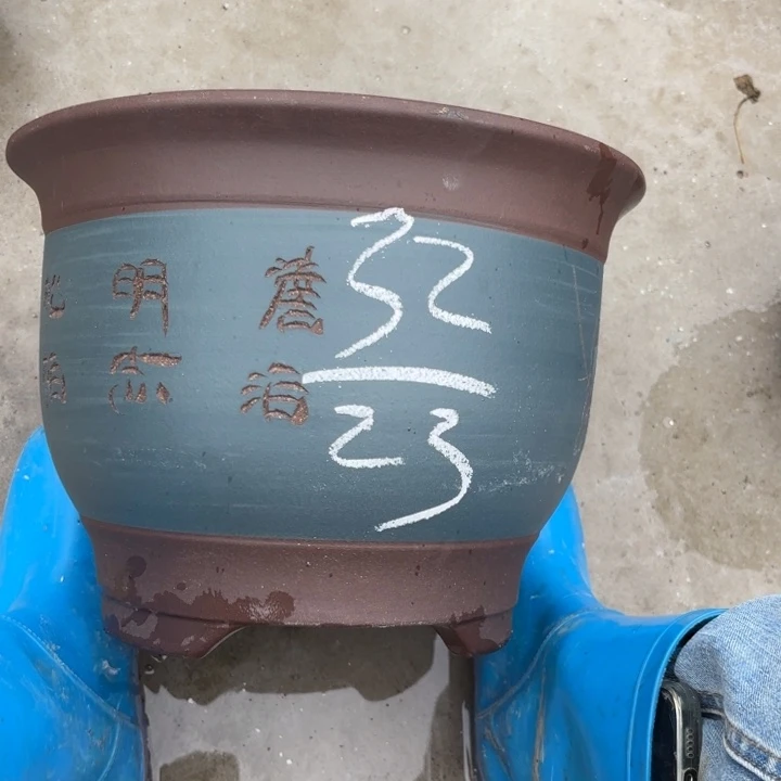 紫砂花盆紫砂的颜色
