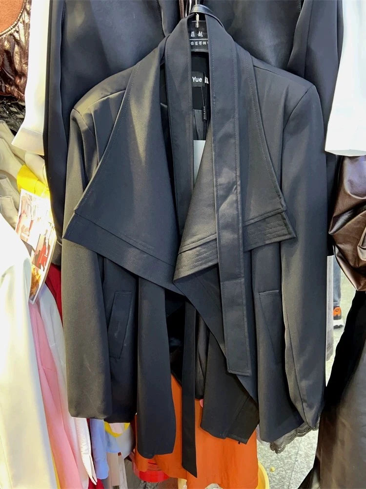 【1108】大翻领设计短款风衣