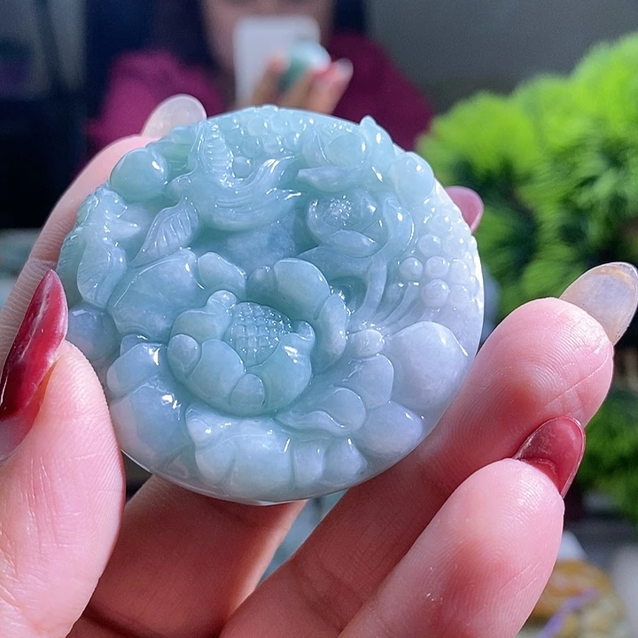 【闪购商品】翡翠挂件未镶嵌花