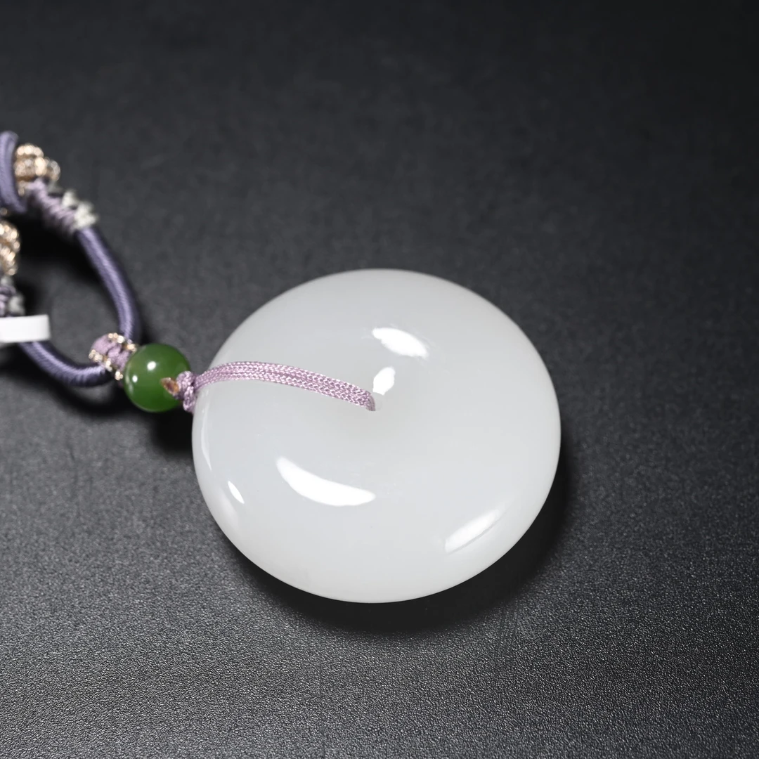 lot8815 和田玉平安扣/保利