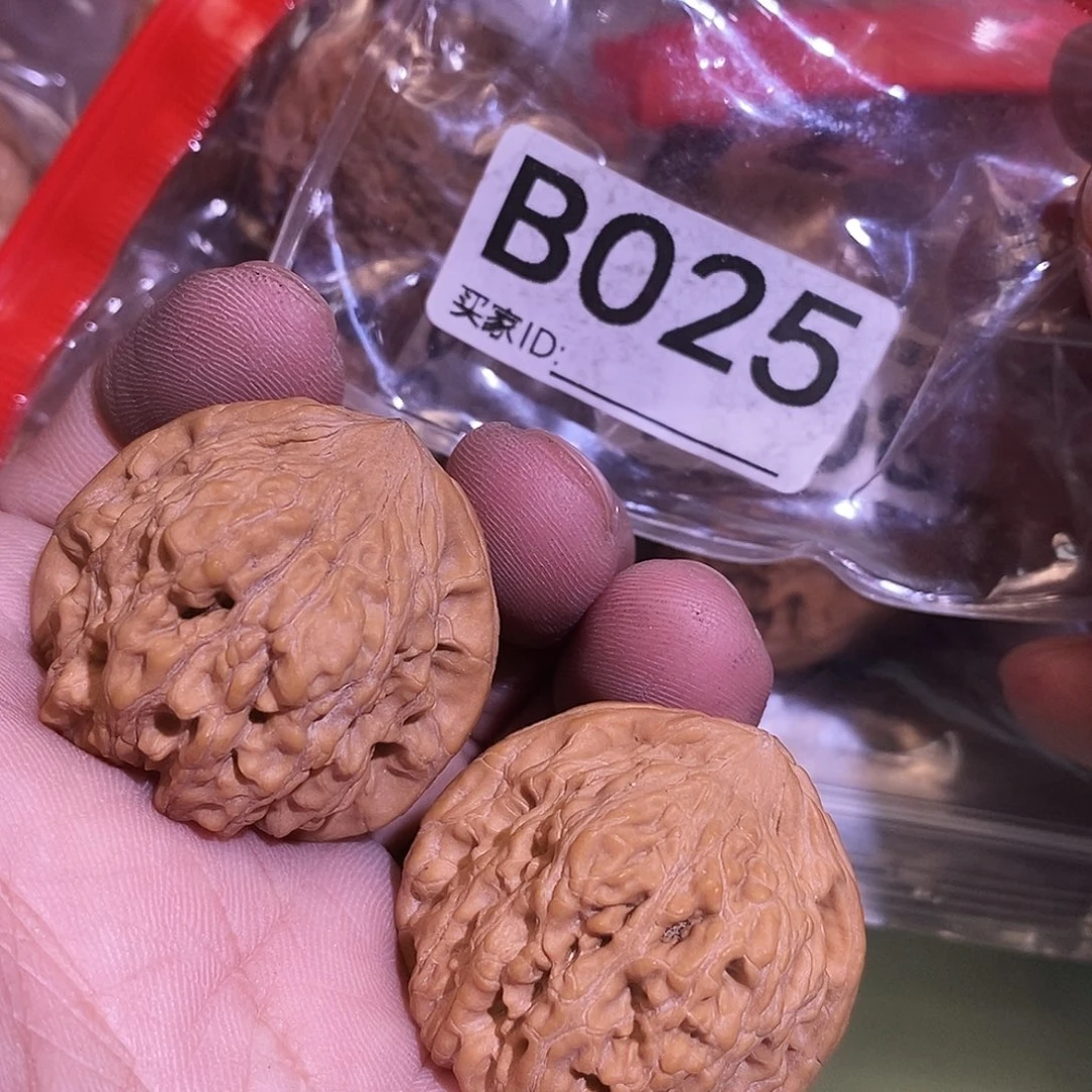 把件文玩核桃骰子35尺。