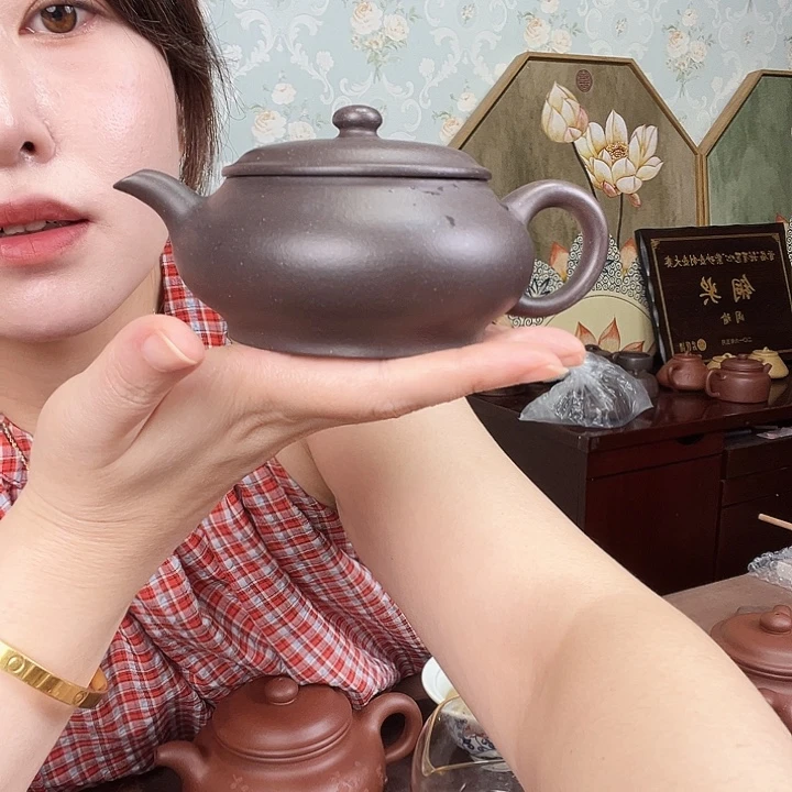 贺***饰紫砂茶壶紫砂艺术类