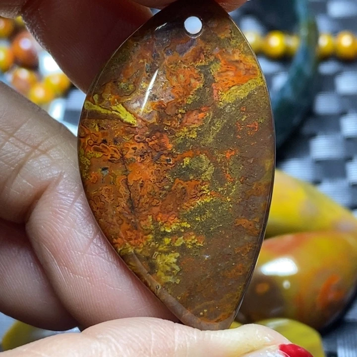 玛瑙/玉髓颈饰足银镀金镶嵌老*