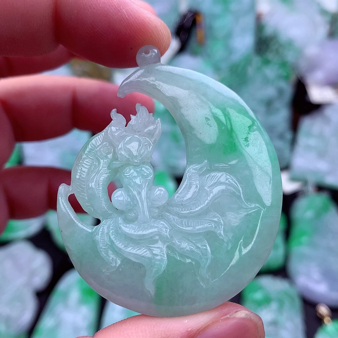 翡翠未镶嵌吊坠(不含链)