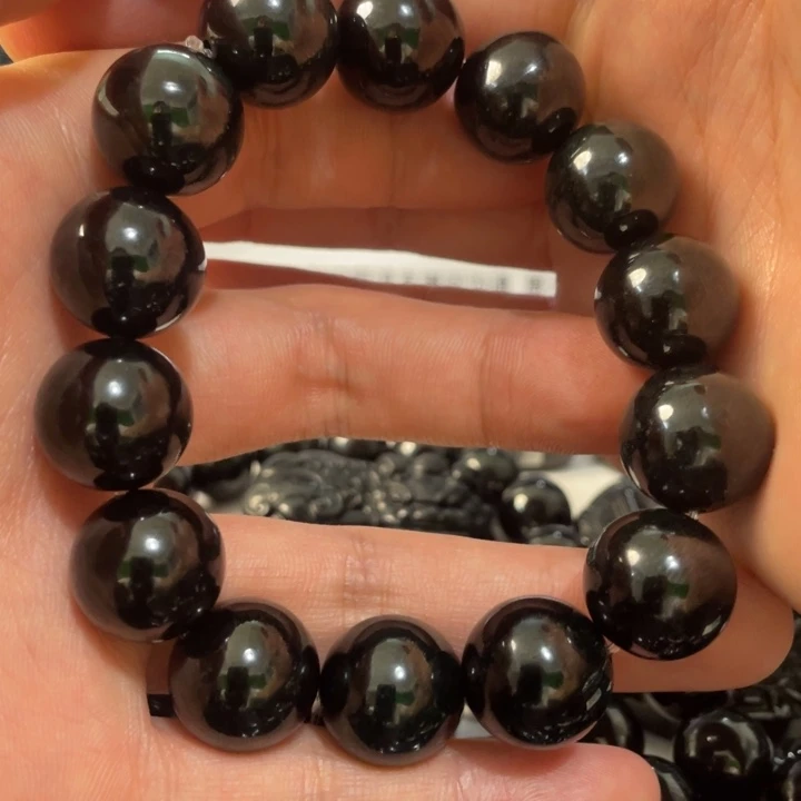 翡翠未镶嵌吊坠(不含链)卡16左右