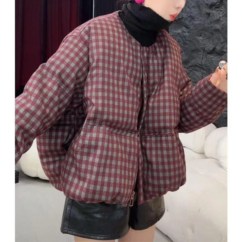 温柔休闲风立领棉服2026冬季新款格纹设计宽松版型日常灵动随性