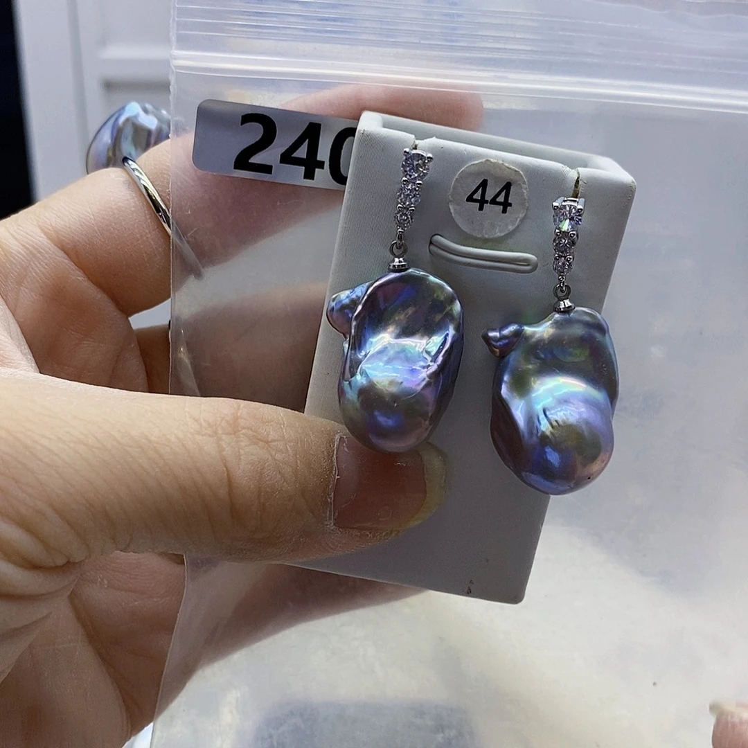 颈饰合金淡水珍珠