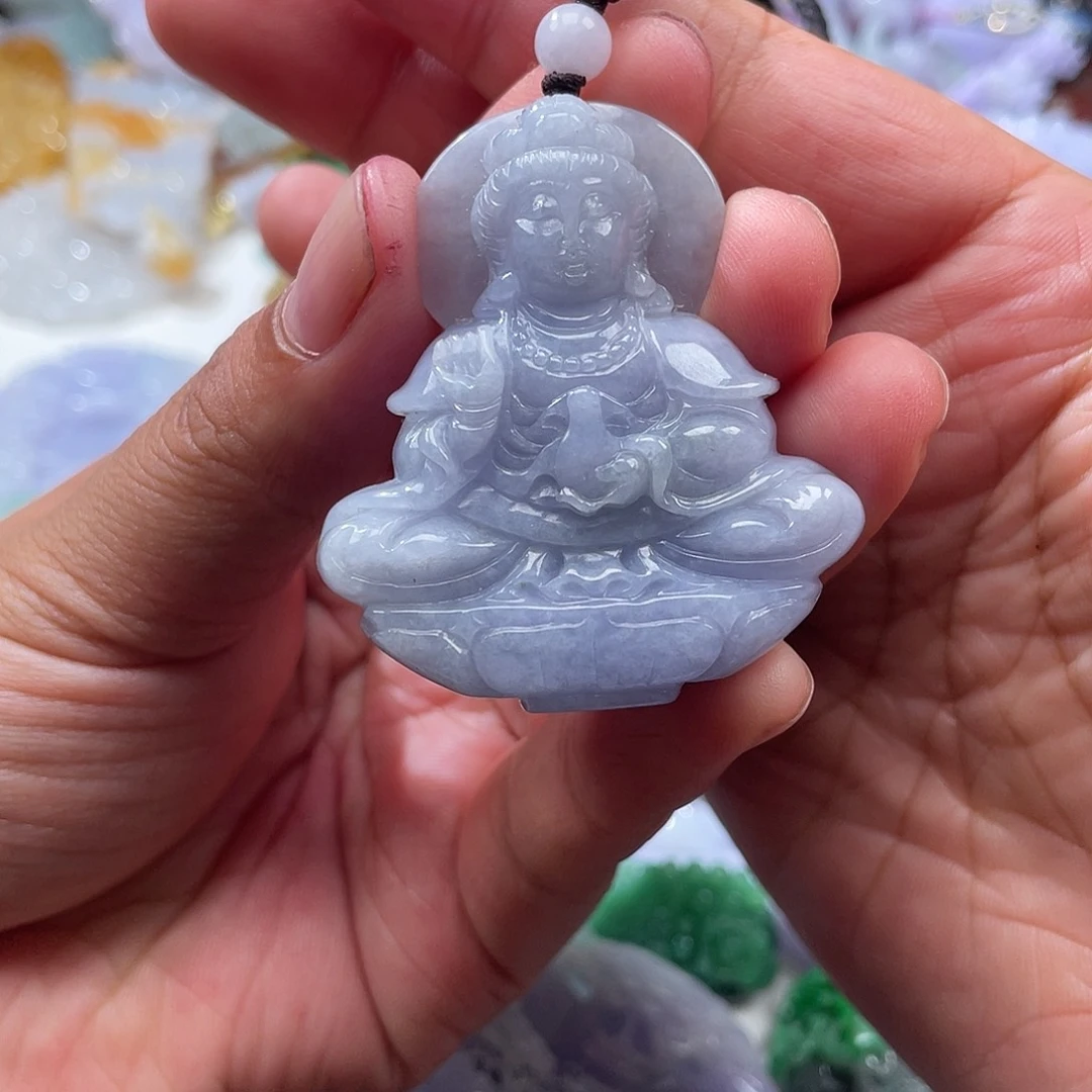 翡翠未镶嵌颈饰旭*