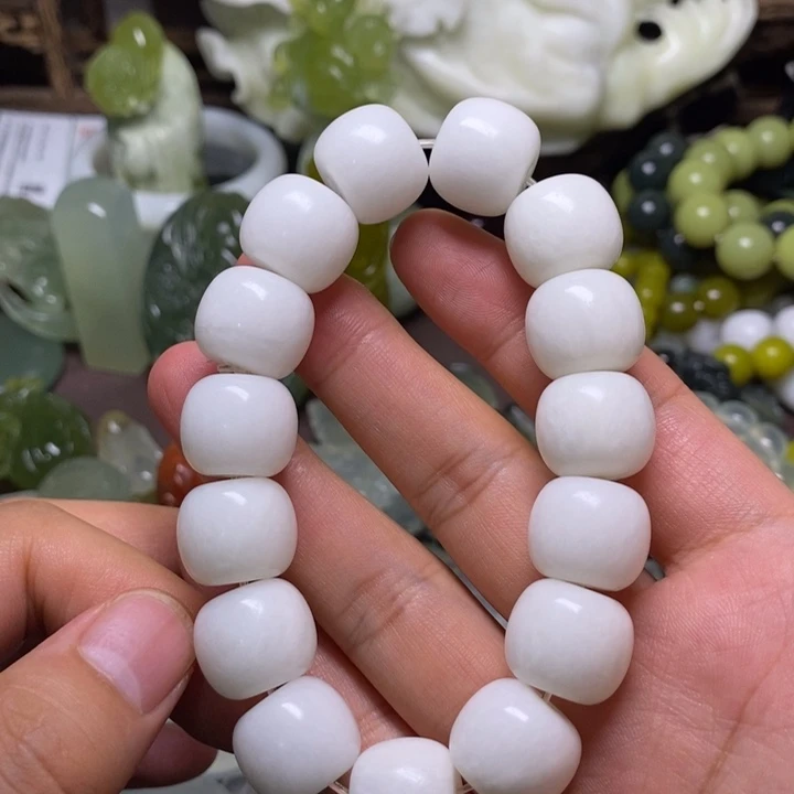 岫玉未镶嵌岫玉挂件