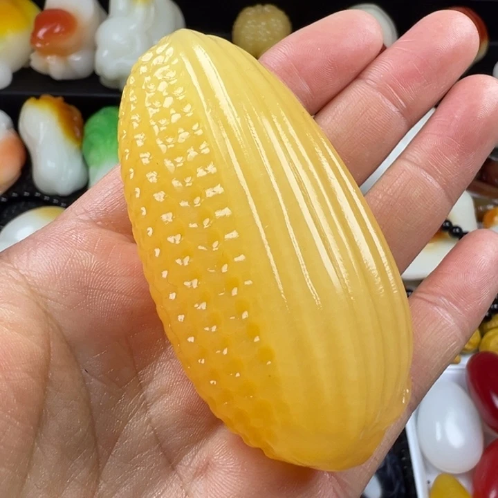 新疆戈壁五彩石金丝