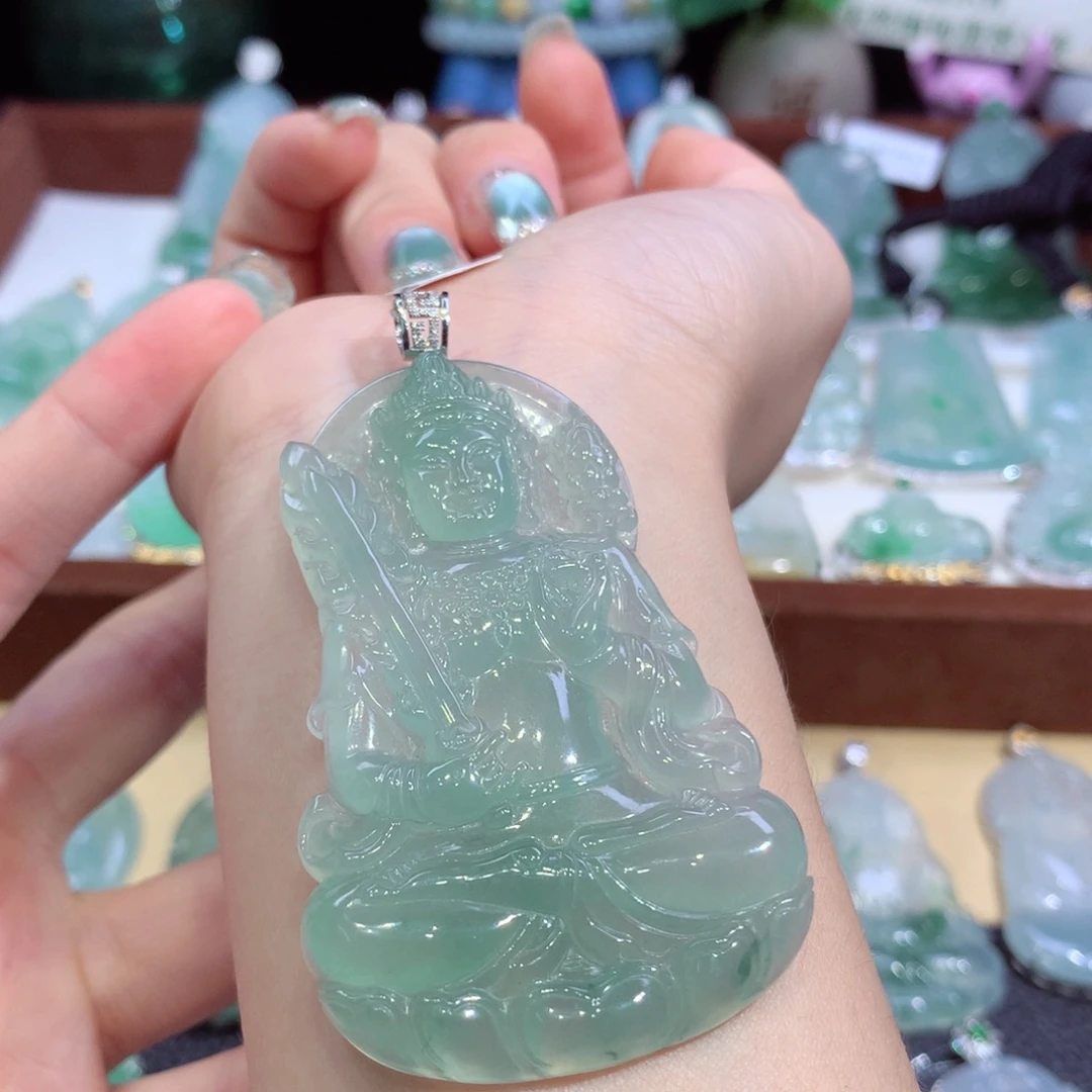 翡翠18K金镶嵌吊坠(不含链)天然缅甸A货翡翠揭阳工虚空藏菩萨