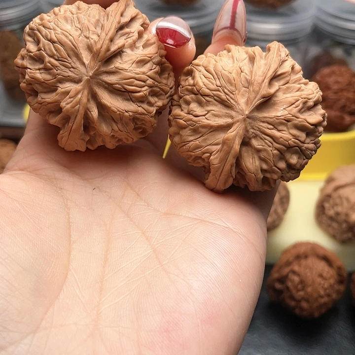 文玩核桃吊坠o***k全品44尺苹果园