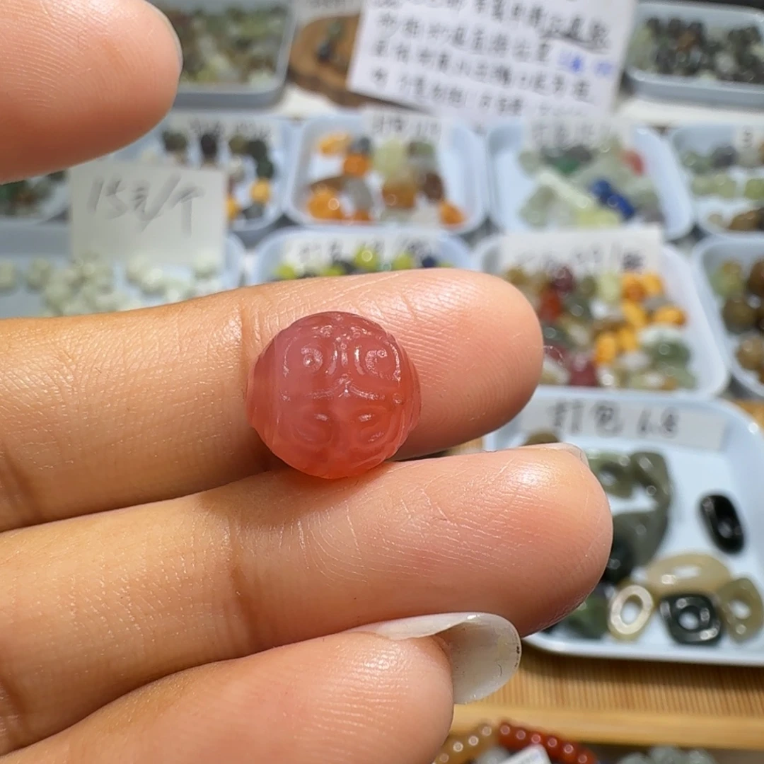 和田玉未镶嵌珠宝奇石